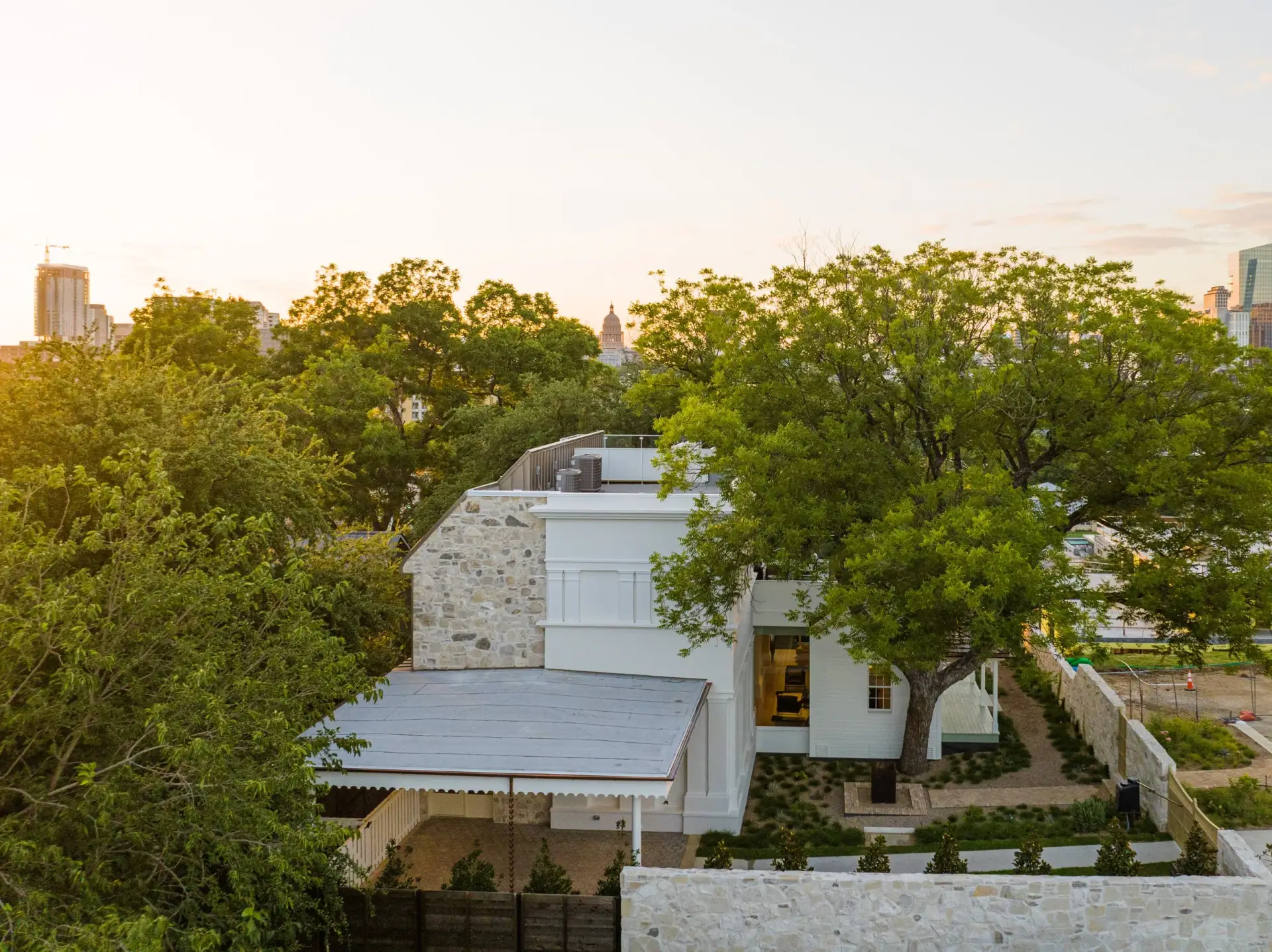 11th Street Photoby Onwardgroup Hdr in Austin, Texas