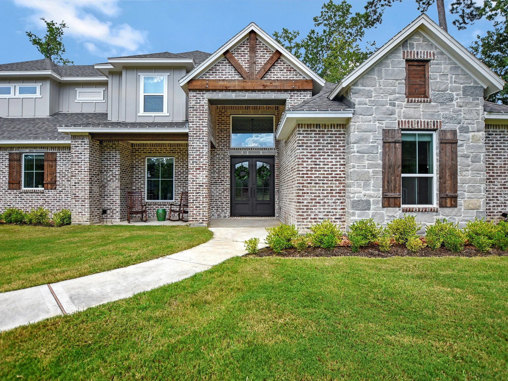 Autumnwood Featured Image in Texas