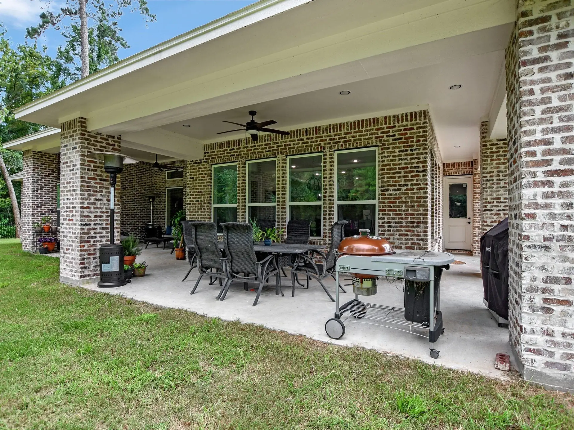 Autumnwood Covered Patio in Texas