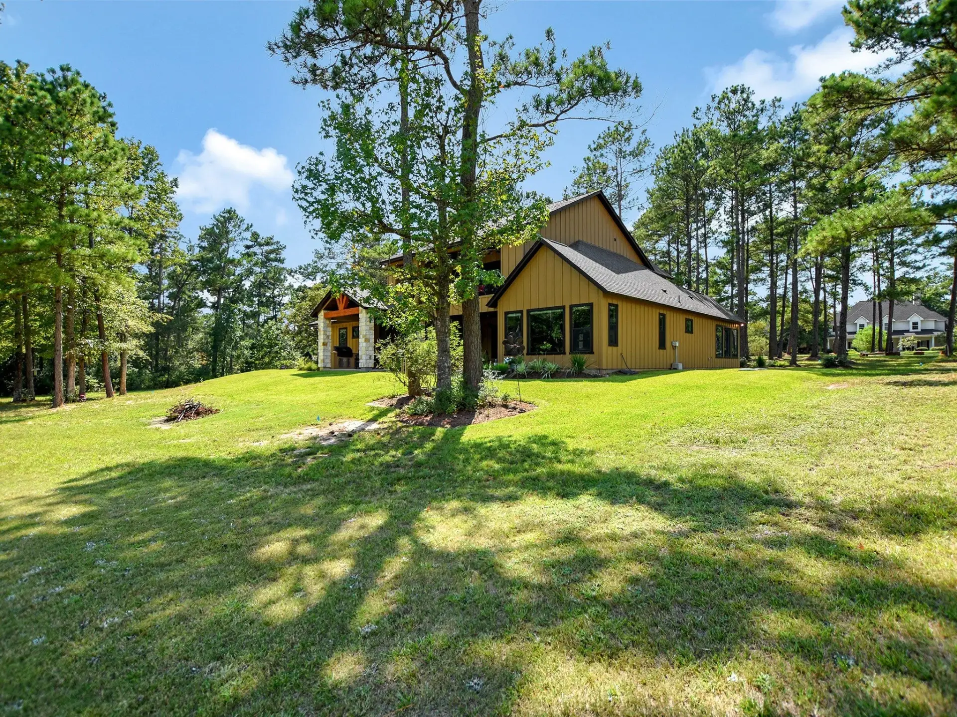 Emerald Oaks Backyard in Texas