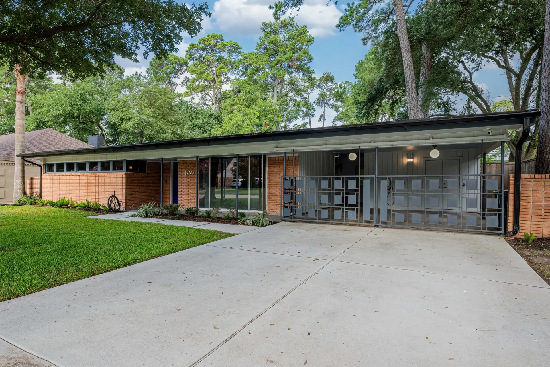 Nocturne Lane A1a04803 Hdr in Texas
