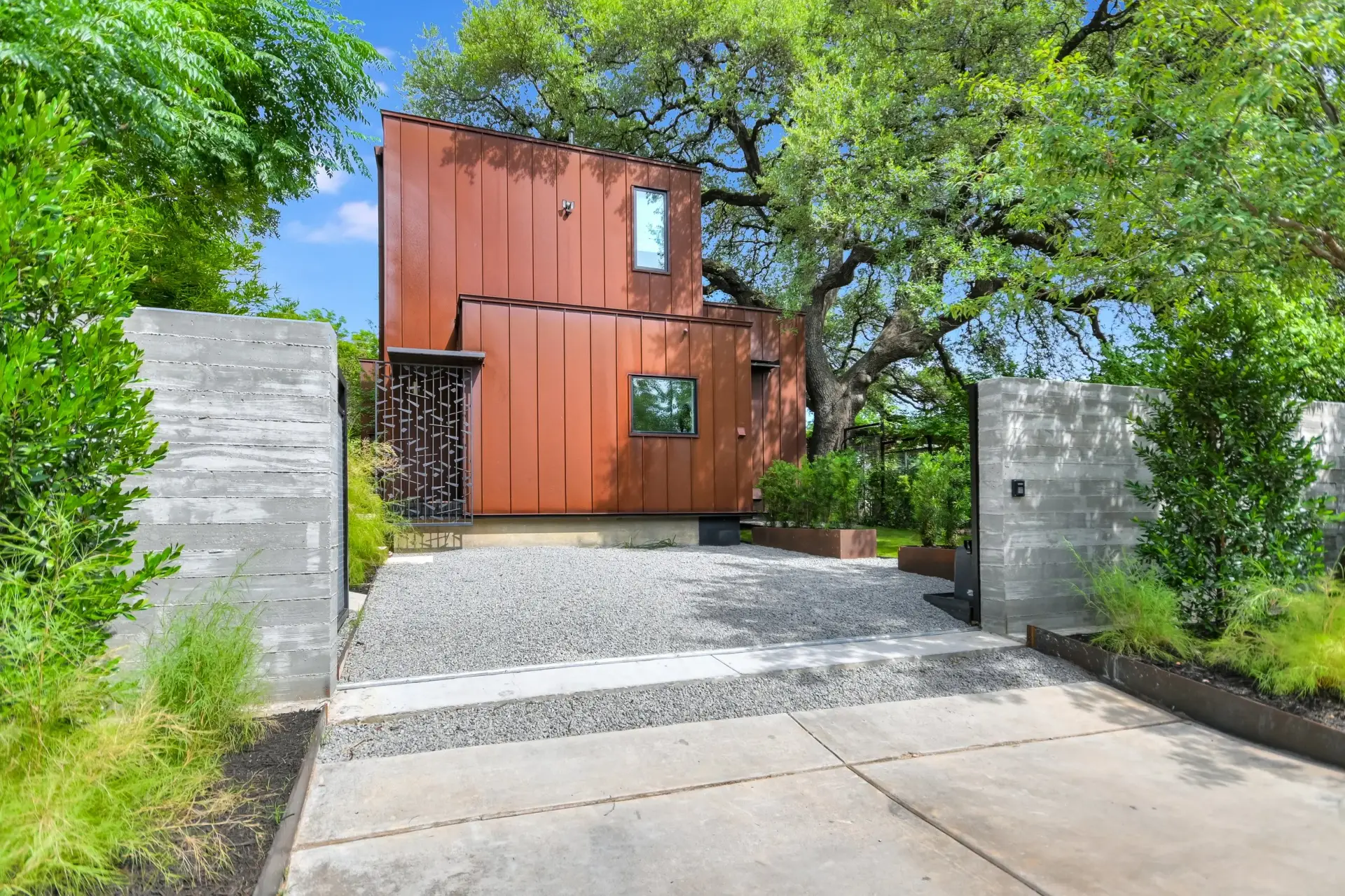 Rio Grande Back Gated Parking in Texas