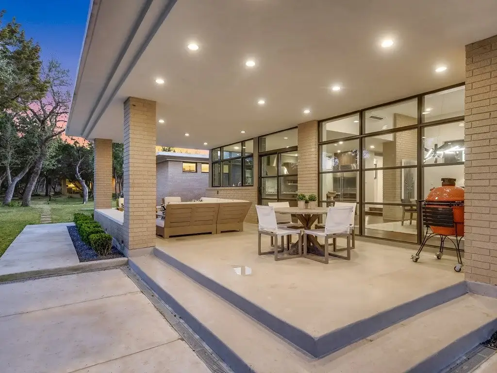 Trail Driver Covered Patio in Texas