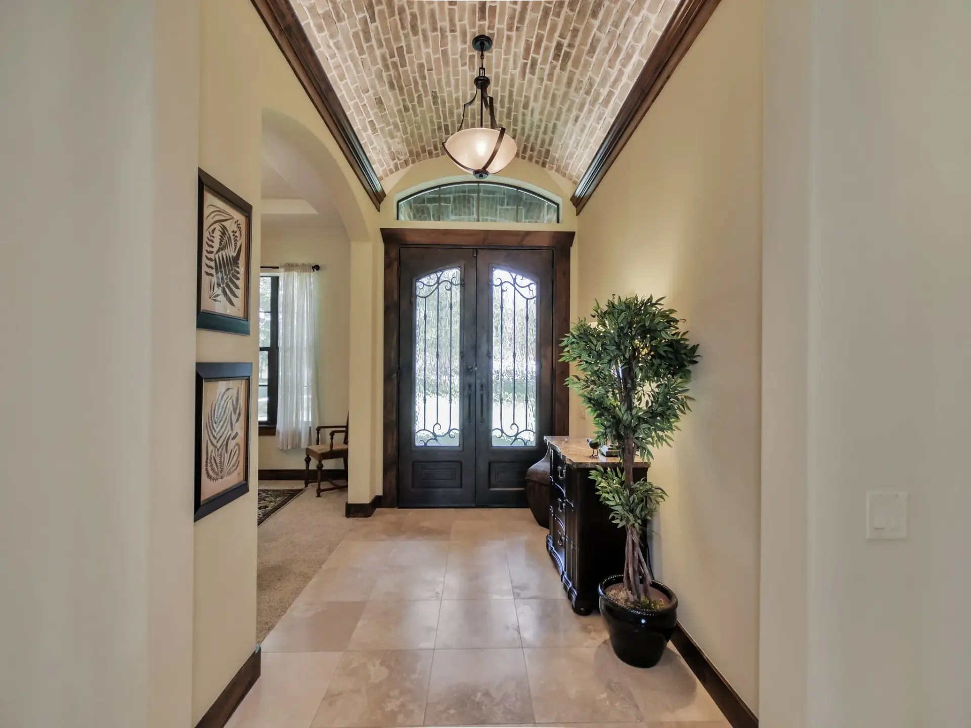 Walnut Grove Foyer in Texas