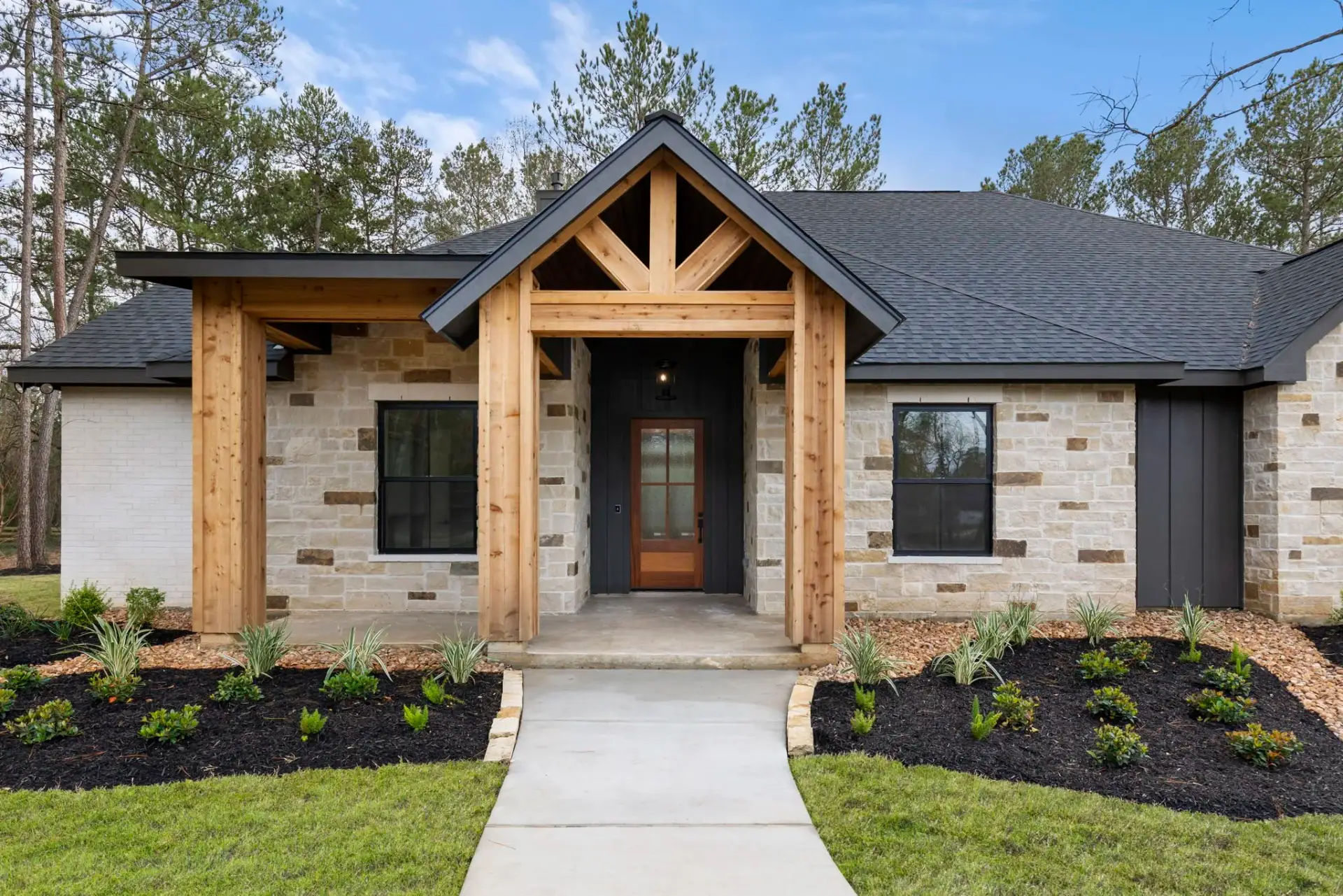 Whispering Creek Featured Image in Magnolia, Texas